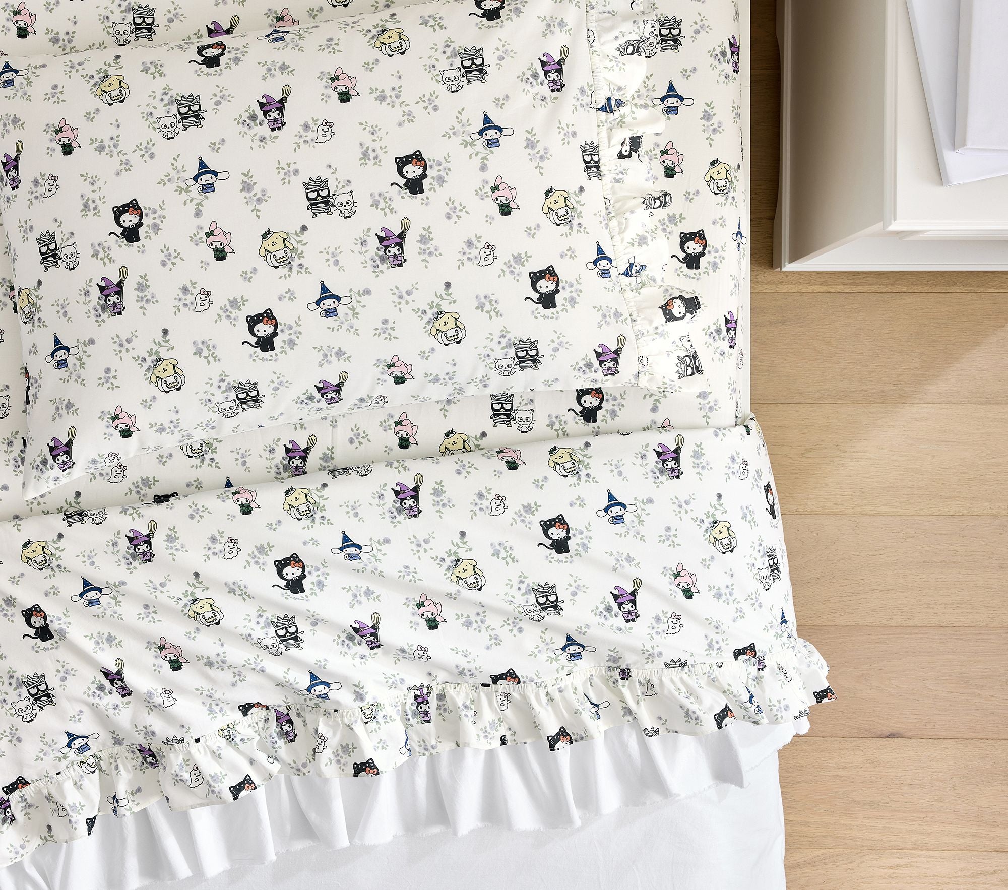 Pottery Barn Kids- Hello Kitty & Friends Halloween