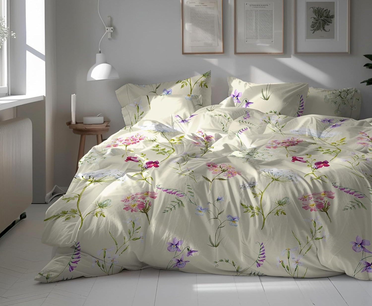 Dilios- Floral Beige