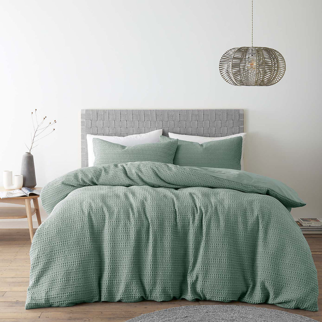Dunelm- Amberly Waffle - 3 Piece Sets
