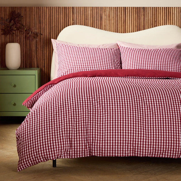 Gingham Seersucker in Burgandy
