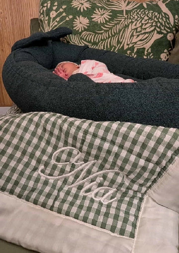 Nia's Green- Baby nest