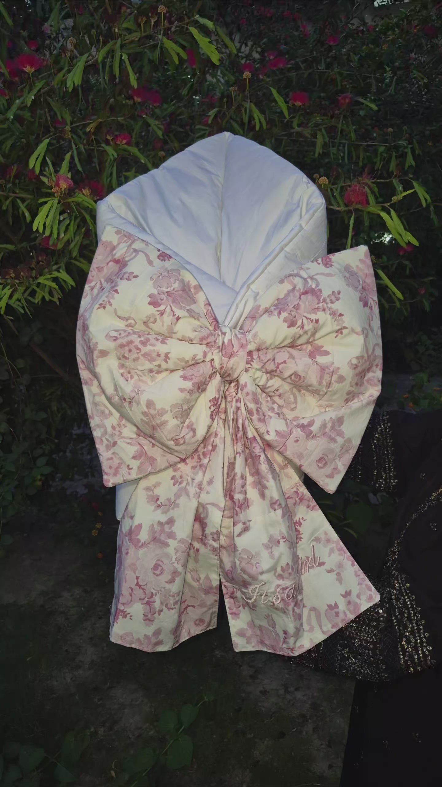 Bowie In Pink